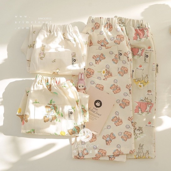 [Scratch_sale]  토끼 가족과 곰돌이 가족과 함께하는 귀여운 날이죠, 긴바지 - cute bunny, bear cotton baby basic wide pants