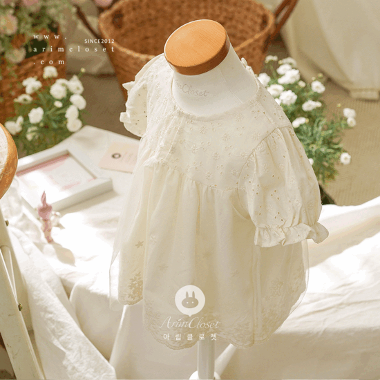 [Scratch_sale]아기 밤비는 데이지꽃을 좋아하죠 :) -  lovely lace pure cotton baby bambi point tutu blouse
