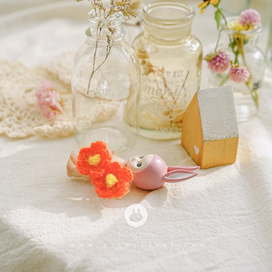 [2차제작]귀여운 쪼꼬미에게 귀여운 꽃이래요 - cute orange knit flower point pin (1ea)